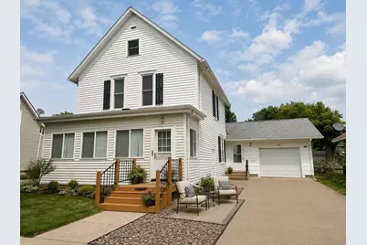 302 W Marshall Street, Marshall, MN 56258 - Photo 1