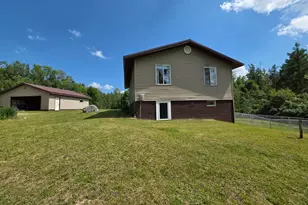 39859 Co Rd 63, Cohasset, MN 55721 - Photo 4