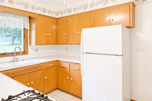 941 School St, Fairmont, MN 56031 - Photo 4