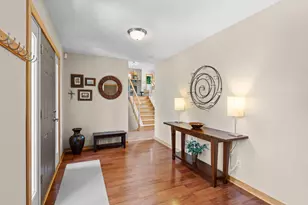9040 E Sunrise Cir, Eden Prairie, MN 55347 - Photo 6