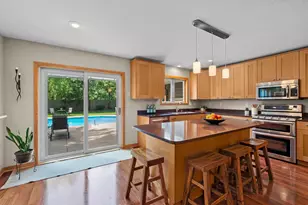 9040 E Sunrise Cir, Eden Prairie, MN 55347 - Photo 18