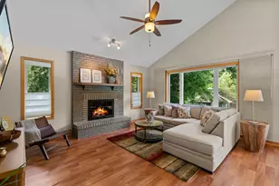9040 E Sunrise Cir, Eden Prairie, MN 55347 - Photo 14