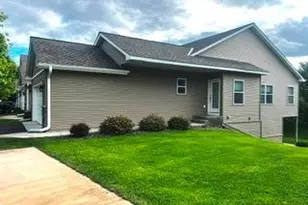 11601 Alpine Dr, Monticello, MN 55362 - Photo 2