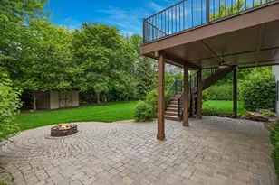 1584 Windsor Ln, Shakopee, MN 55379 - Photo 4