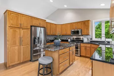 1584 Windsor Lane, Shakopee, MN 55379 - Photo 20