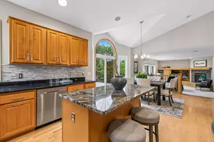 1584 Windsor Ln, Shakopee, MN 55379 - Photo 22