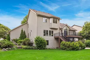 1584 Windsor Ln, Shakopee, MN 55379 - Photo 6