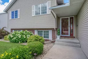 109 La Costa Ln, Mankato, MN 56001 - Photo 4