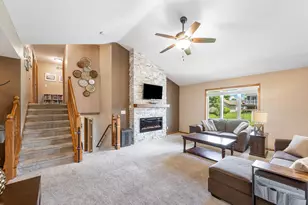 109 La Costa Ln, Mankato, MN 56001 - Photo 8