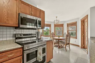 1851 22nd Ave NE, Rochester, MN 55906 - Photo 18
