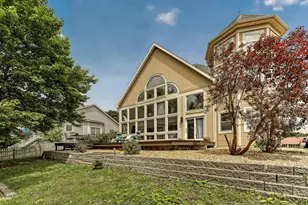 1851 22nd Ave NE, Rochester, MN 55906 - Photo 2