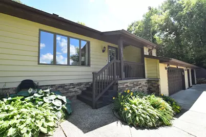17910 Wedgewood Drive, Zumbrota, MN 55992 - Photo 4