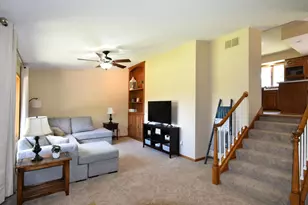 17910 Wedgewood Dr, Zumbrota, MN 55992 - Photo 4