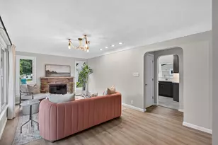 2856 Brunswick Ave S, Saint Louis Park, MN 55416 - Photo 2