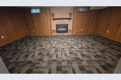 305 20th Street NW, Austin, MN 55912 - Photo 28