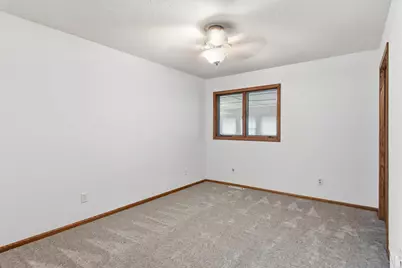 267 Park Avenue S, Saint Cloud, MN 56301 - Photo 20