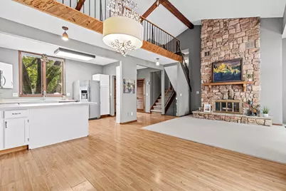 8955 Hilltop Drive, Saint Bonifacius, MN 55375 - Photo 6