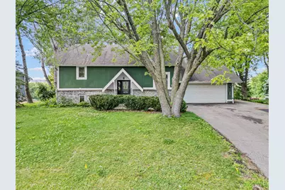 8955 Hilltop Drive, Saint Bonifacius, MN 55375 - Photo 1
