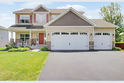 801 Yellowstone Trail, Waconia, MN 55387 - Photo 1
