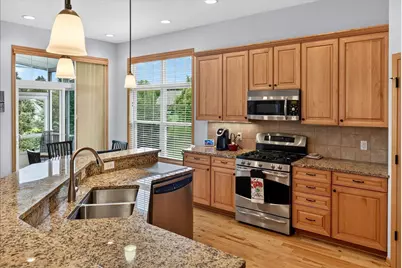 18067 76th Place N, Maple Grove, MN 55311 - Photo 22