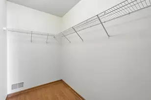 14111 Essex Ln, Apple Valley, MN 55124 - Photo 10
