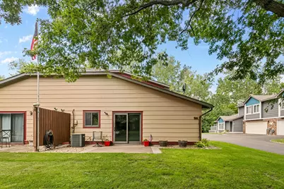 9 Shady Way #A, Circle Pines, MN 55014 - Photo 4