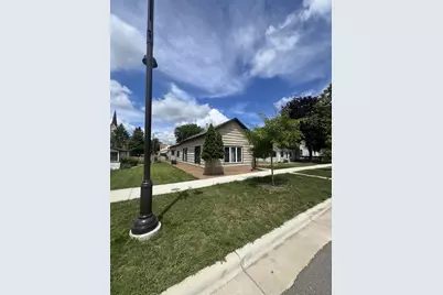 214 E Main Street, Belle Plaine, MN 56011 - Photo 2