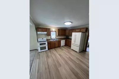 214 E Main Street, Belle Plaine, MN 56011 - Photo 8