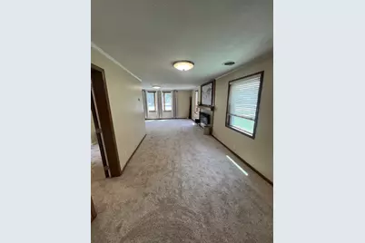 214 E Main Street, Belle Plaine, MN 56011 - Photo 6