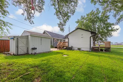 304 20th Street NW, Faribault, MN 55021 - Photo 8