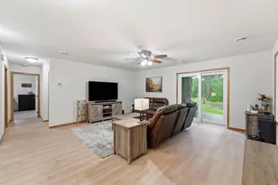 2013 E Oak Knoll Dr NE, Alexandria, MN 56308 - Photo 14
