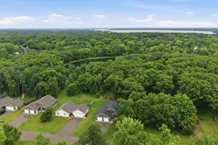 2013 E Oak Knoll Dr NE, Alexandria, MN 56308 - Photo 34