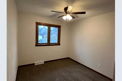 703 S 3rd Street, Ellendale, MN 56026 - Photo 26