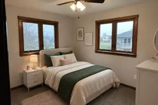703 S 3rd St, Ellendale, MN 56026 - Photo 26