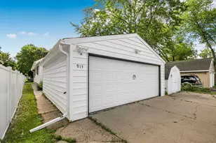 913 12th Ave S, Saint Cloud, MN 56301 - Photo 26