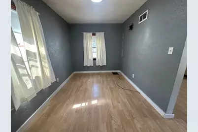 810 14th Avenue SE, Austin, MN 55912 - Photo 10