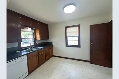 810 14th Avenue SE, Austin, MN 55912 - Photo 6