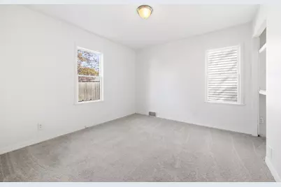 4211 Russell Avenue N, Minneapolis, MN 55412 - Photo 16