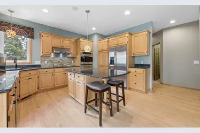 8126 Pristine Pine Trail, Eden Prairie, MN 55347 - Photo 2