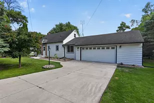 1212 Latoka Dr SW, Alexandria, MN 56308 - Photo 2