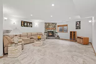 3901 Foxglove Ct N, Brooklyn Park, MN 55443 - Photo 72