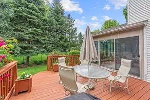 3901 Foxglove Ct N, Brooklyn Park, MN 55443 - Photo 14