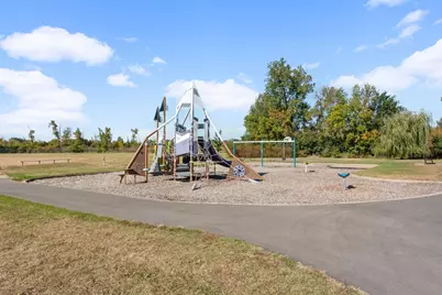 6927 Dupont Avenue N, Brooklyn Center, MN 55430 - Photo 28