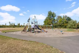 6927 Dupont Ave N, Brooklyn Center, MN 55430 - Photo 28