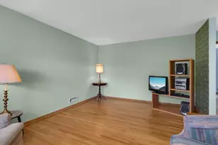 6927 Dupont Ave N, Brooklyn Center, MN 55430 - Photo 6