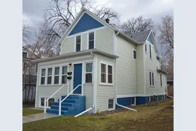 910 7th Street N, Fargo, ND 58102 - Photo 2