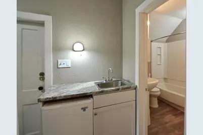 910 7th Street N, Fargo, ND 58102 - Photo 24