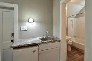 910 7th St N, Fargo, ND 58102 - Photo 24