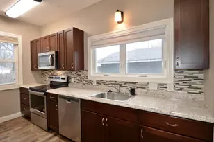 910 7th St N, Fargo, ND 58102 - Photo 10