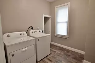 910 7th St N, Fargo, ND 58102 - Photo 12